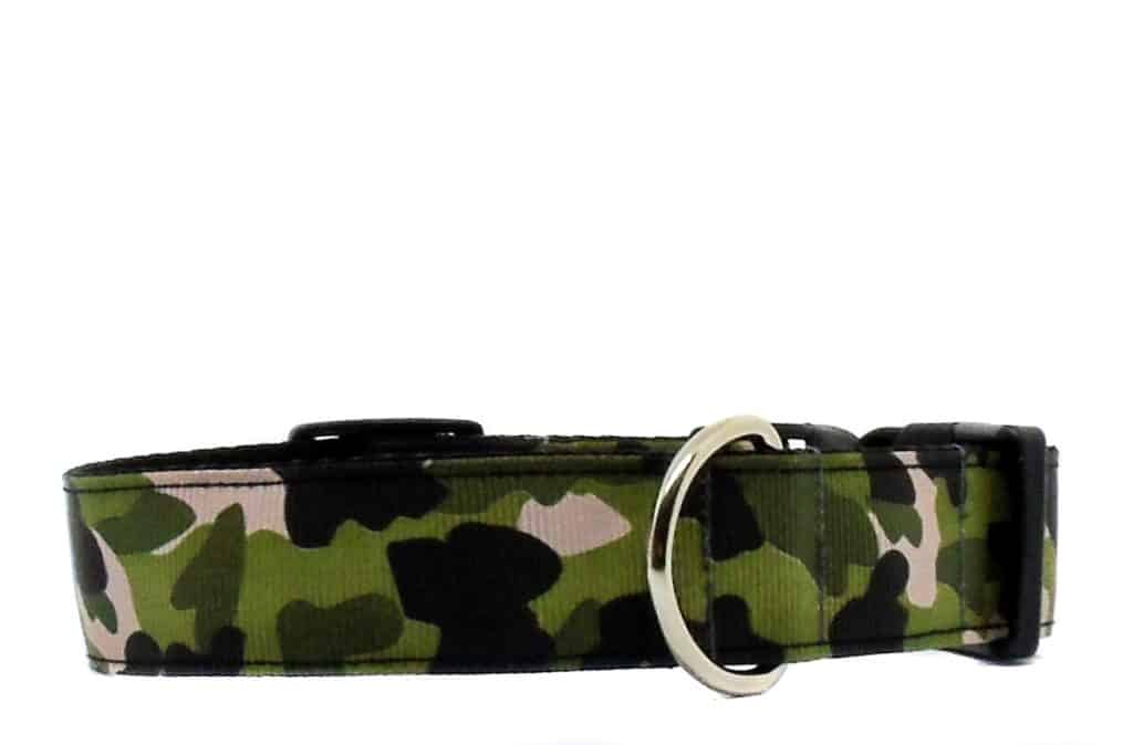 camouflage collar