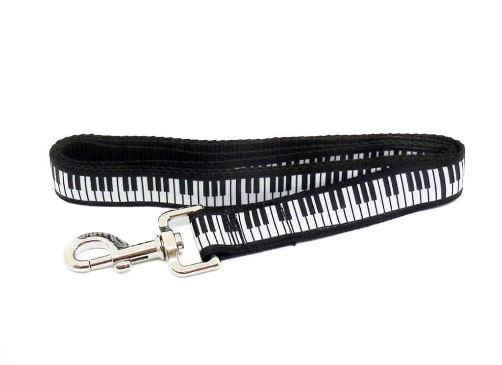 piano dog lead