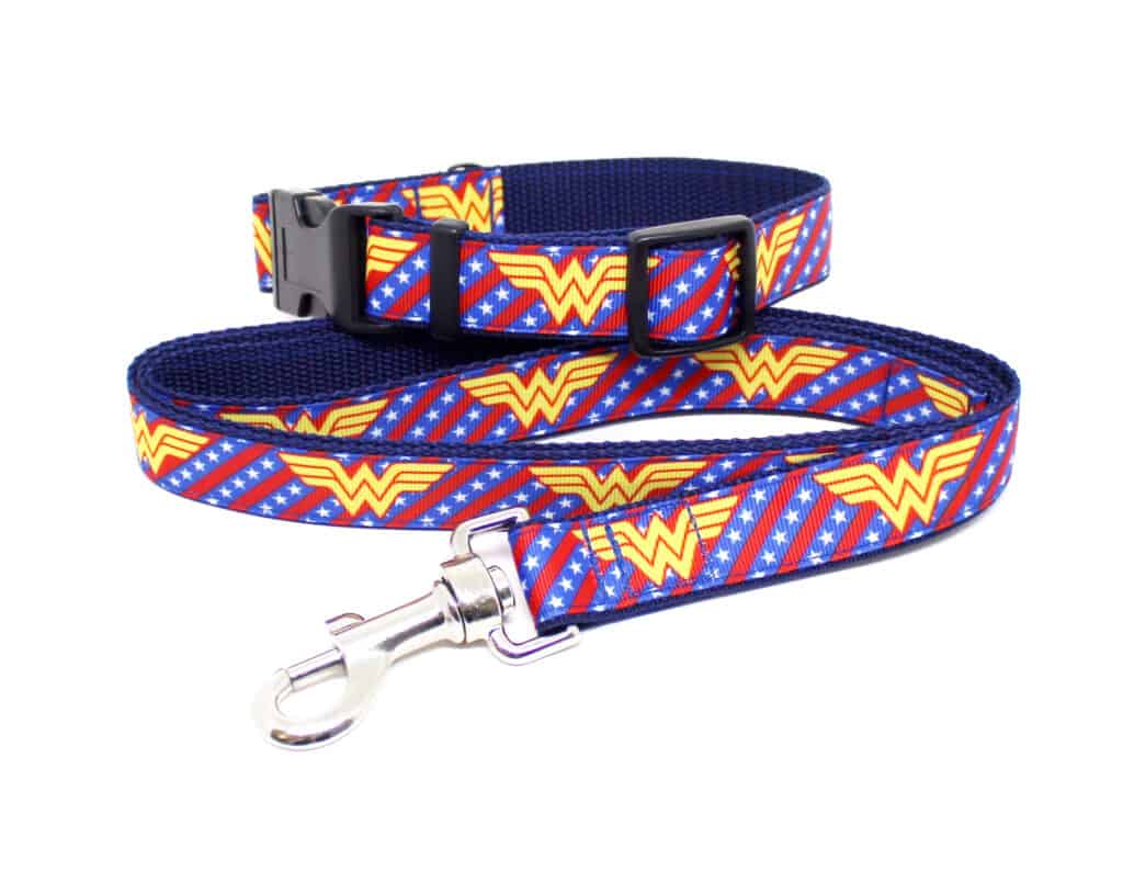 wonderwoman collar and lead set